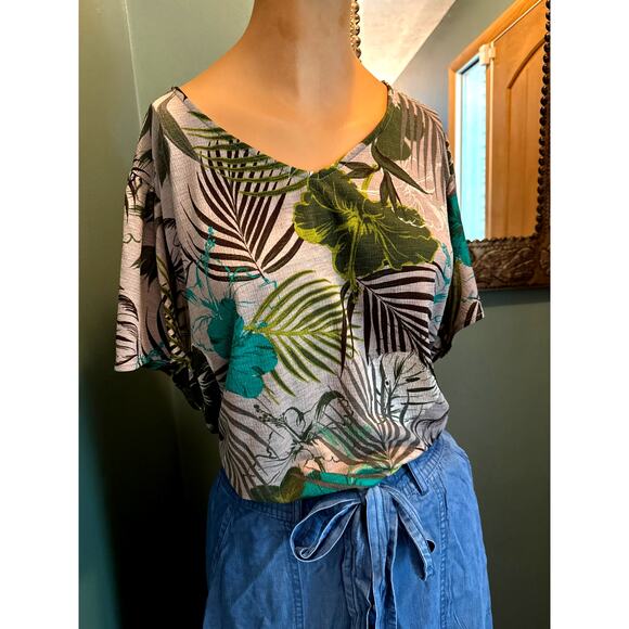 TALBOTS & MORE 3 Top Bundle Size XL - Picture 2 of 12